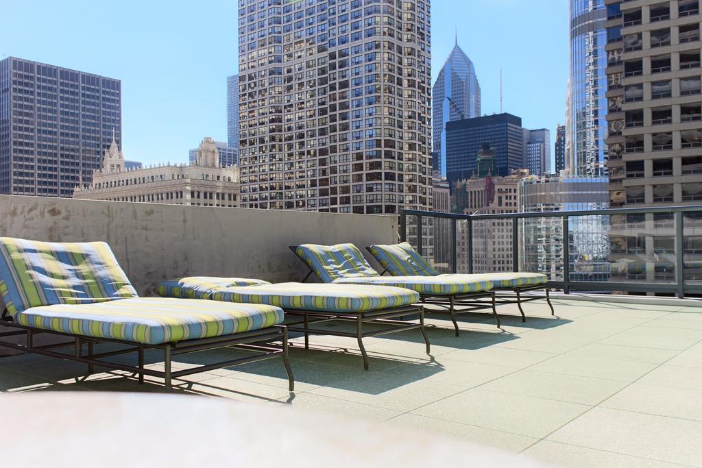 Bridgestreet At State And Grand Aparthotel Chicago Exterior foto