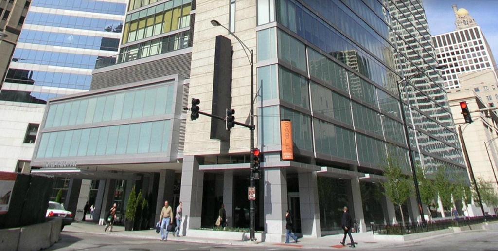 Bridgestreet At State And Grand Aparthotel Chicago Exterior foto